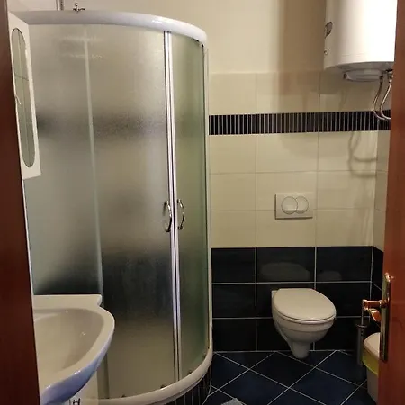 22 Put Ploca Apartman *
